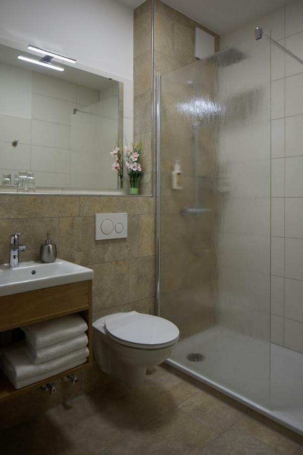 Gasthof Pension Kettler Oberasbach Esterno foto