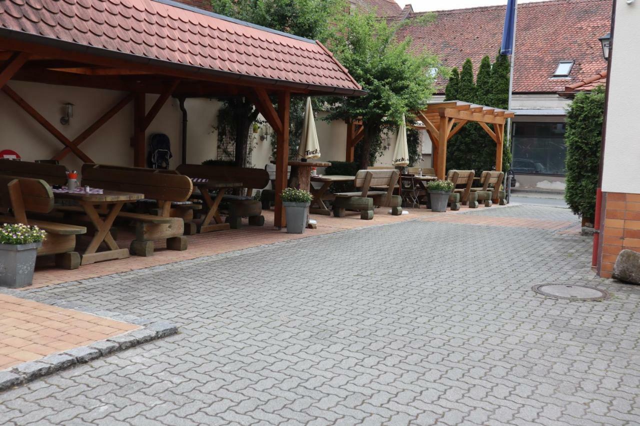 Gasthof Pension Kettler Oberasbach Esterno foto